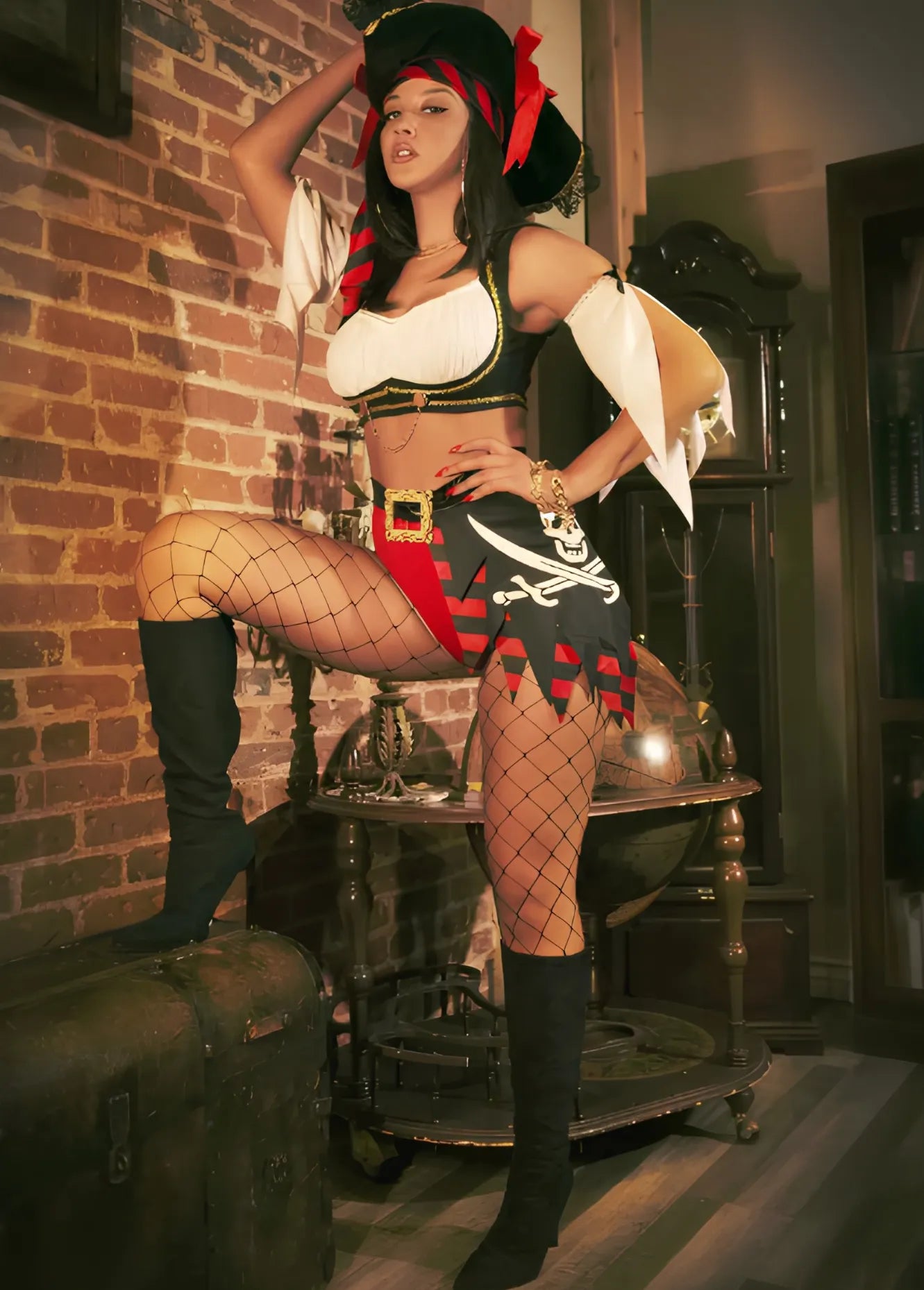 Sexy Pirate Roleplay Dress – Black & Red Pirate Costume Outfit